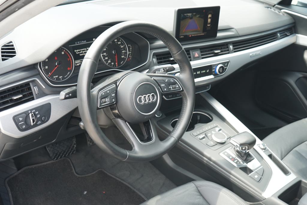 Thumbnail: 2017 Audi A4 - 2