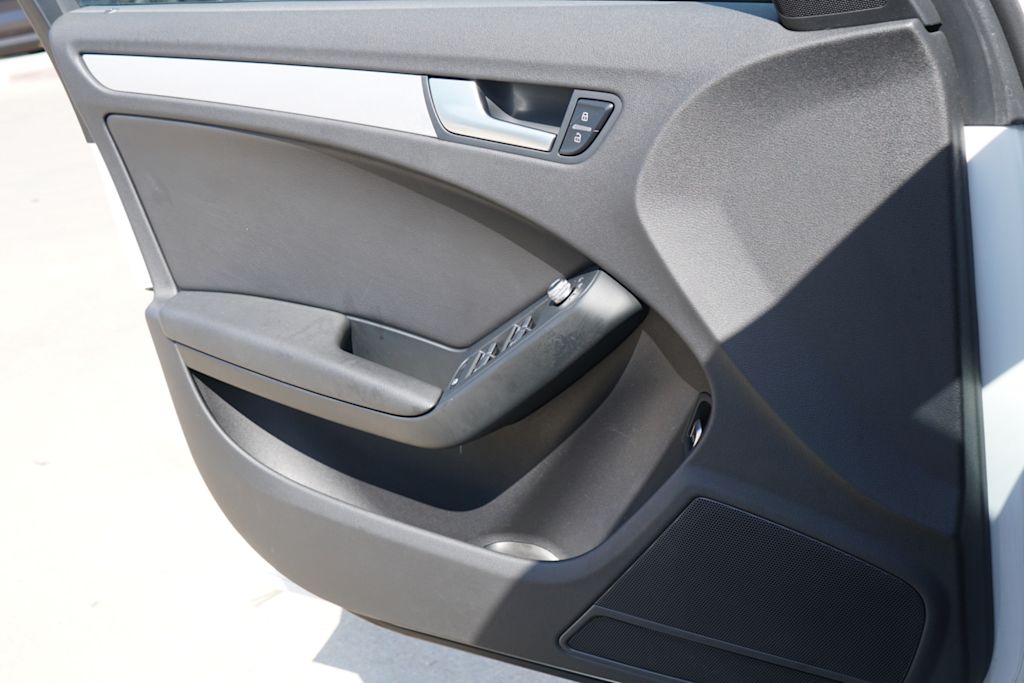 Thumbnail: 2013 Audi A4 - 20