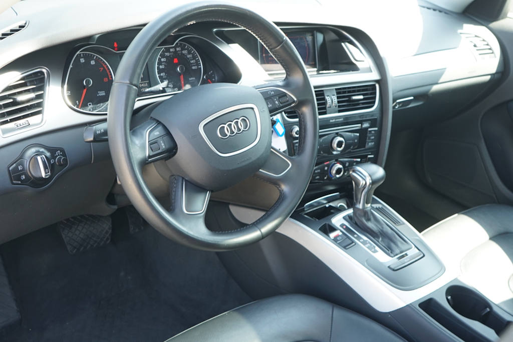 Thumbnail: 2013 Audi A4 - 2