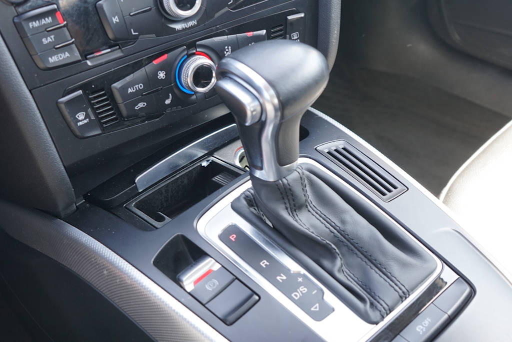 Thumbnail: 2013 Audi A4 - 13