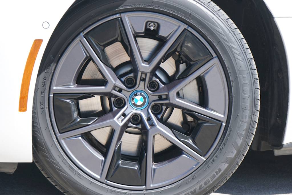 Thumbnail: 2024 BMW i4 - 5