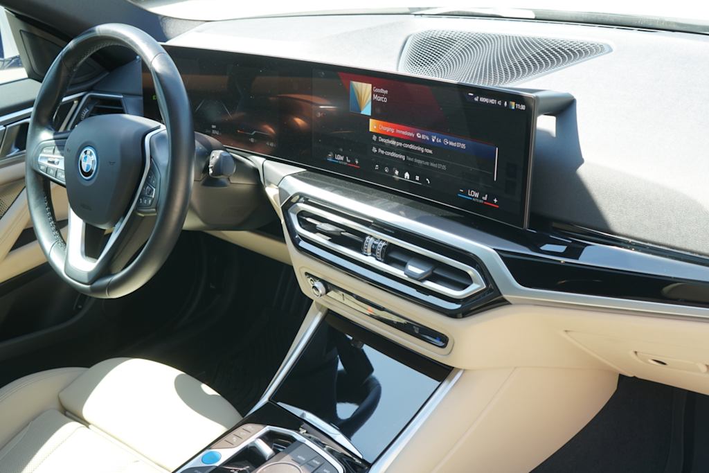 Thumbnail: 2024 BMW i4 - 10
