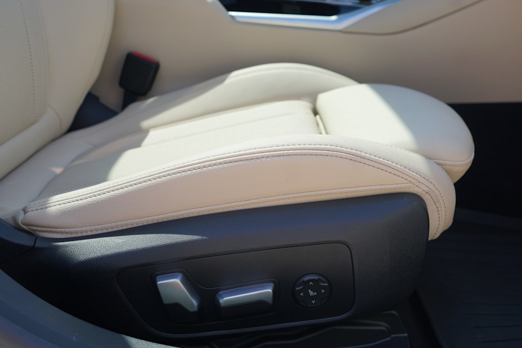 Thumbnail: 2024 BMW i4 - 25