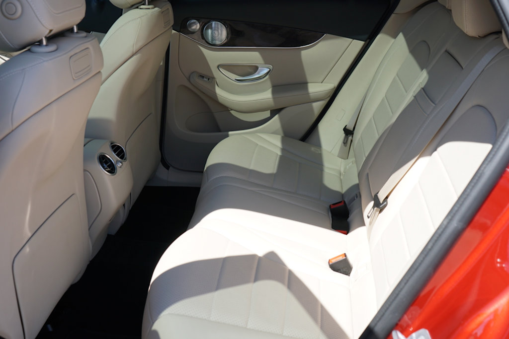 Thumbnail: 2019 Mercedes-Benz GLC - 9
