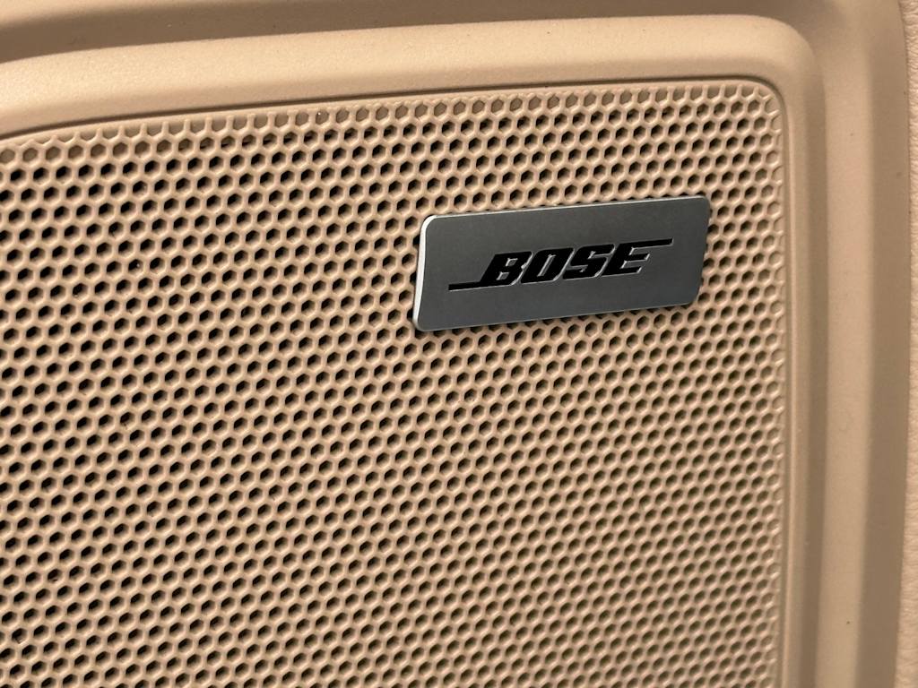 Thumbnail: 2024 Porsche Macan - 5