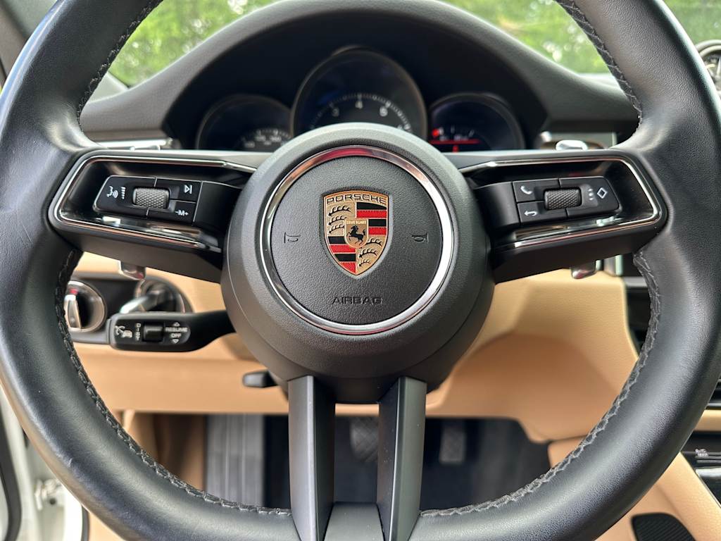 Thumbnail: 2024 Porsche Macan - 2