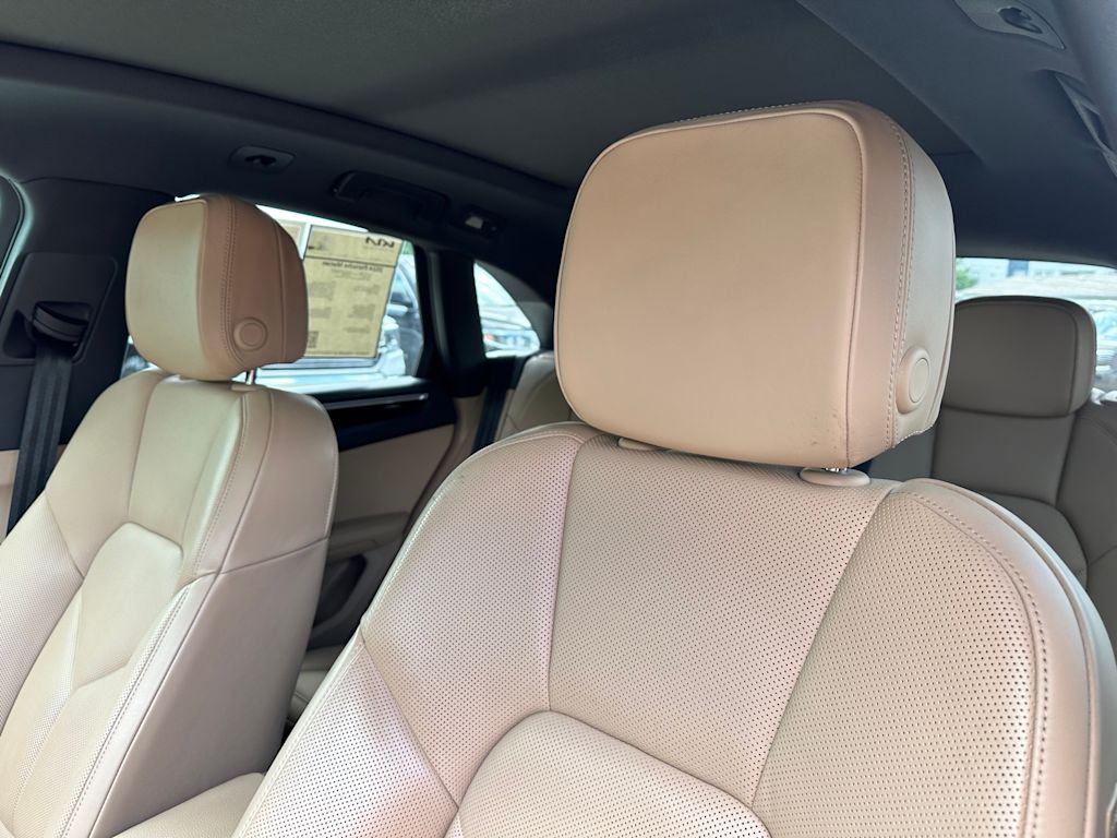 Thumbnail: 2024 Porsche Macan - 20