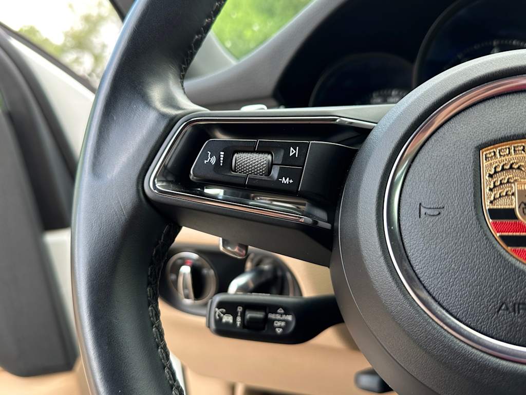 Thumbnail: 2024 Porsche Macan - 22