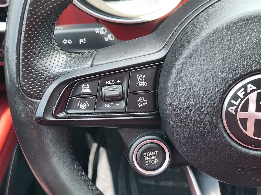 Thumbnail: 2021 Alfa Romeo Stelvio - 30