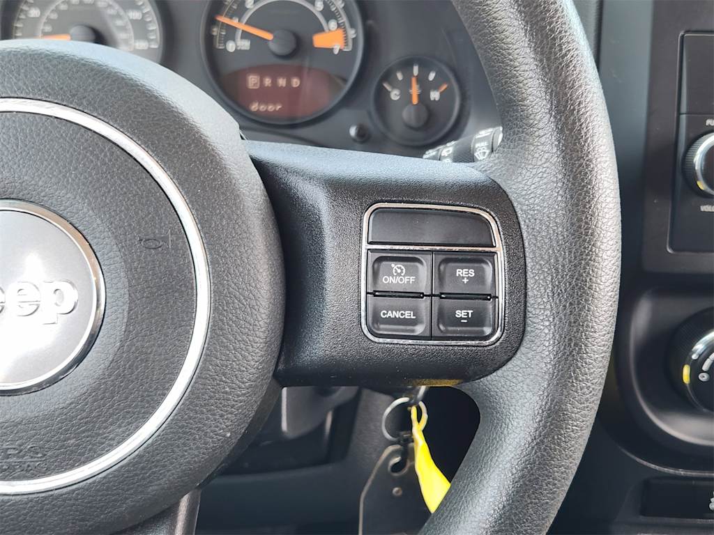 Thumbnail: 2016 Jeep Compass - 28