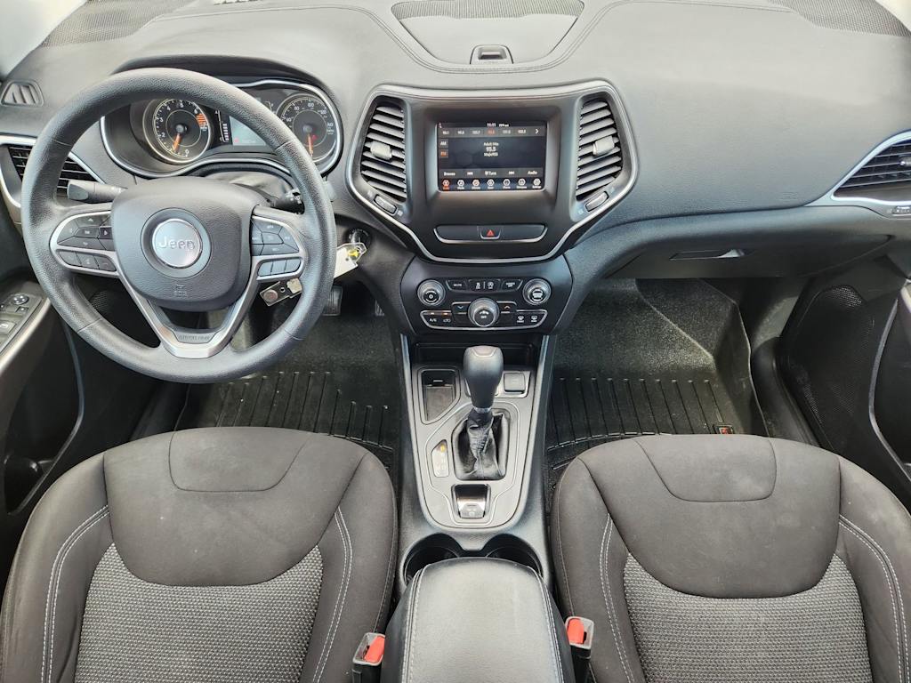 Thumbnail: 2019 Jeep Cherokee - 2