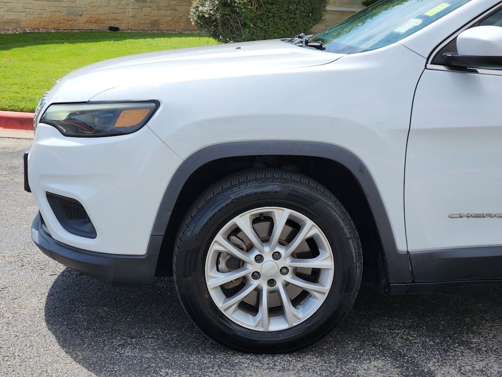 Thumbnail: 2019 Jeep Cherokee - 5
