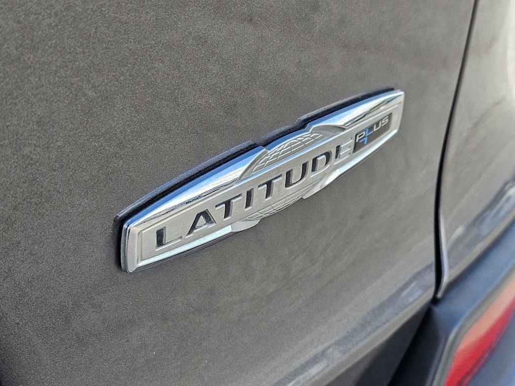 Thumbnail: 2020 Jeep Cherokee - 5
