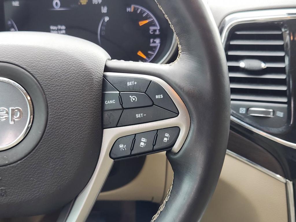 Thumbnail: 2021 Jeep Grand Cherokee - 33