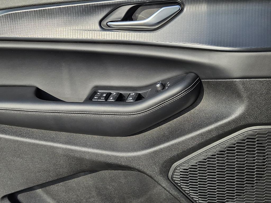 Thumbnail: 2025 Jeep Grand Cherokee L - 26