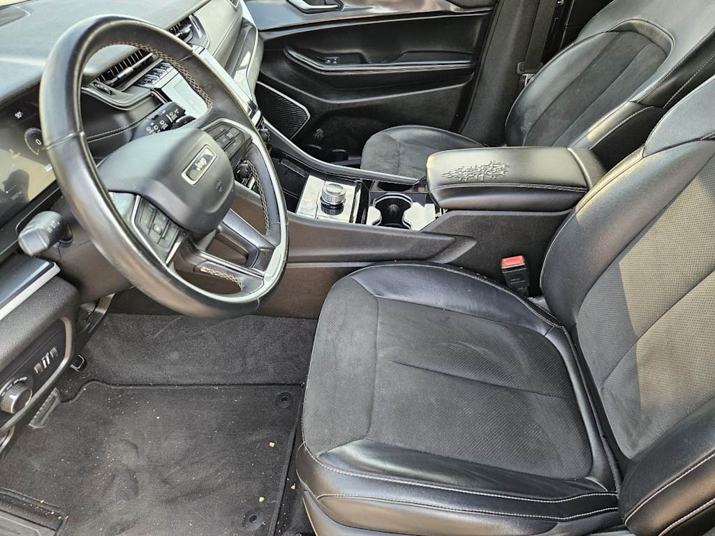Thumbnail: 2021 Jeep Grand Cherokee L - 9