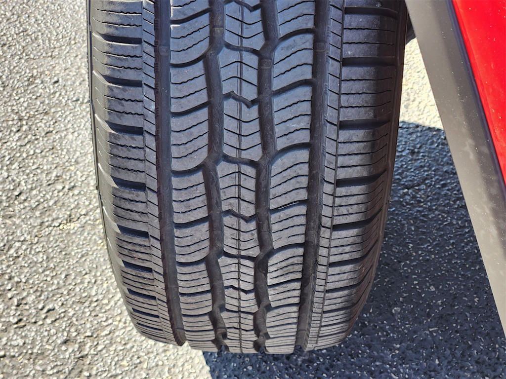 Thumbnail: 2023 Jeep Gladiator - 23