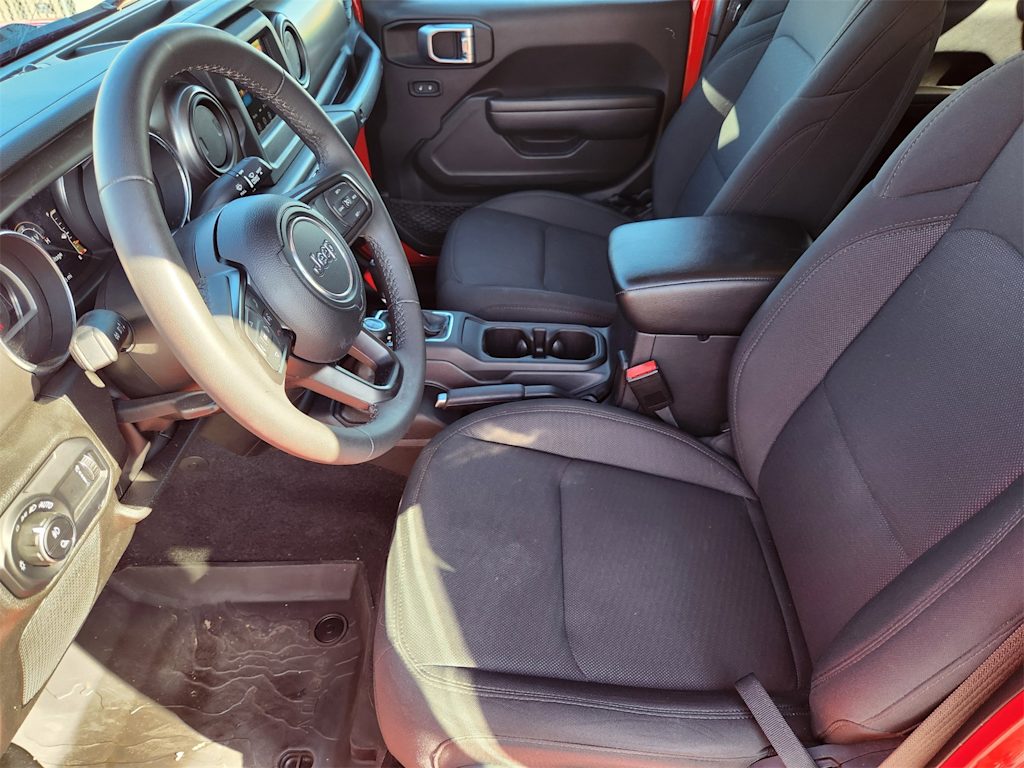 Thumbnail: 2023 Jeep Gladiator - 8