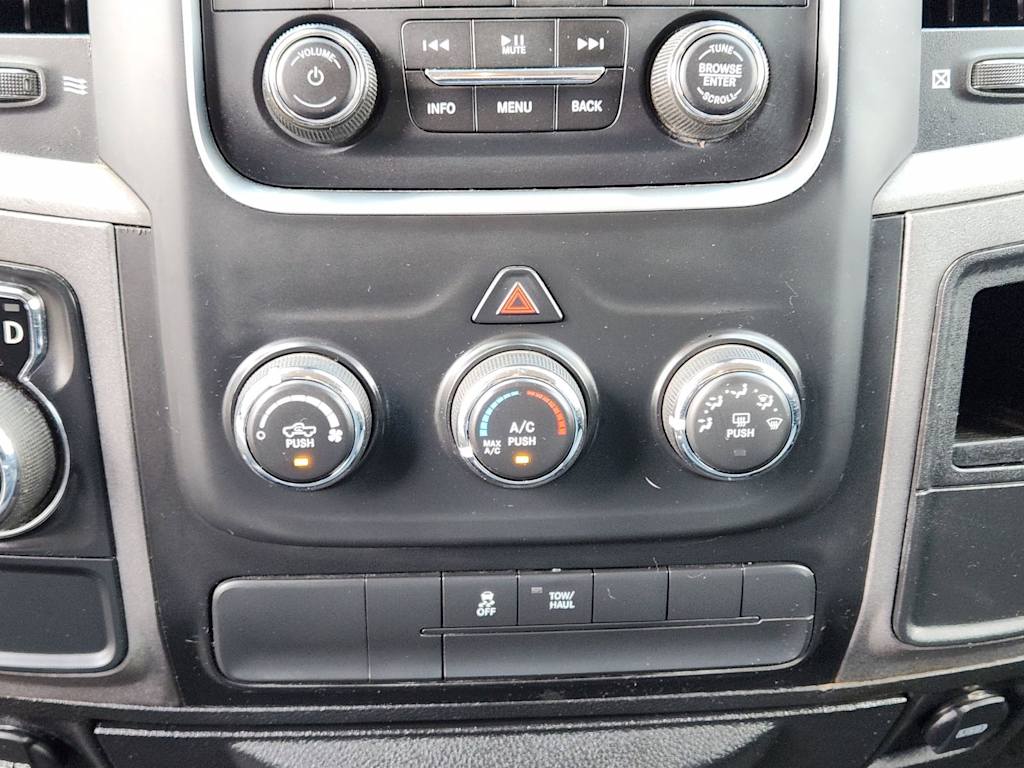 Thumbnail: 2019 RAM 1500 - 22