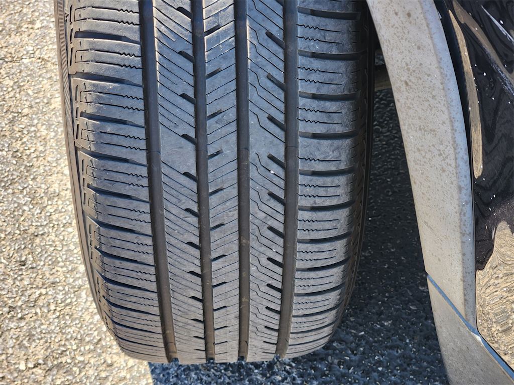 Thumbnail: 2019 Ford Explorer - 22