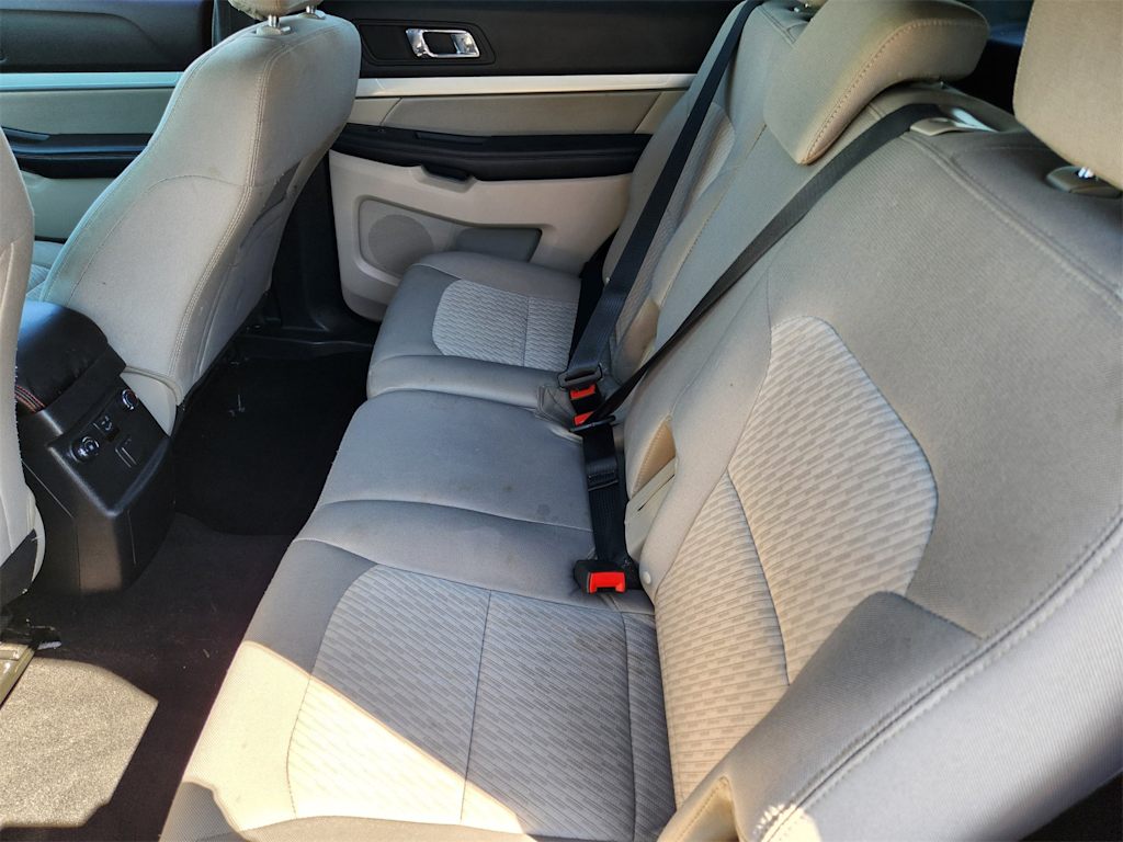 Thumbnail: 2019 Ford Explorer - 11