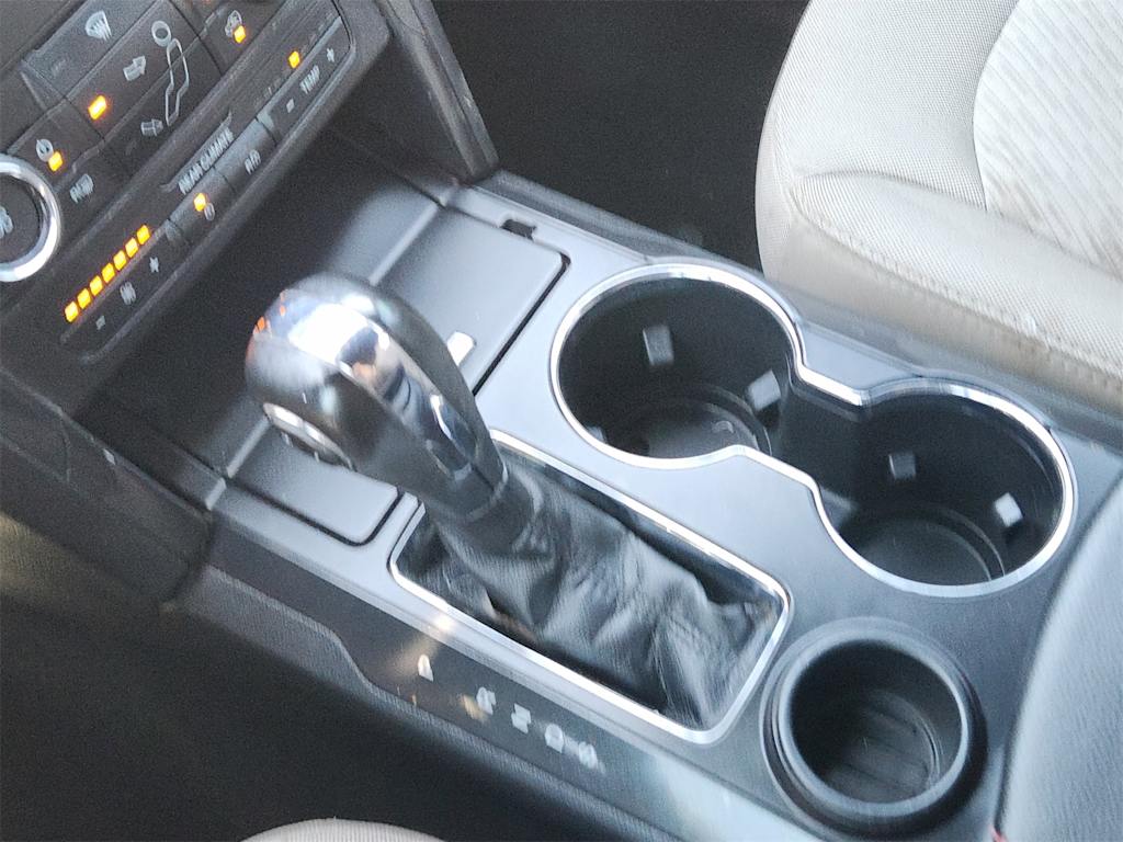 Thumbnail: 2019 Ford Explorer - 14