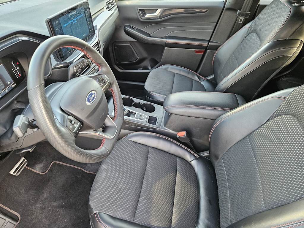 Thumbnail: 2023 Ford Escape - 8