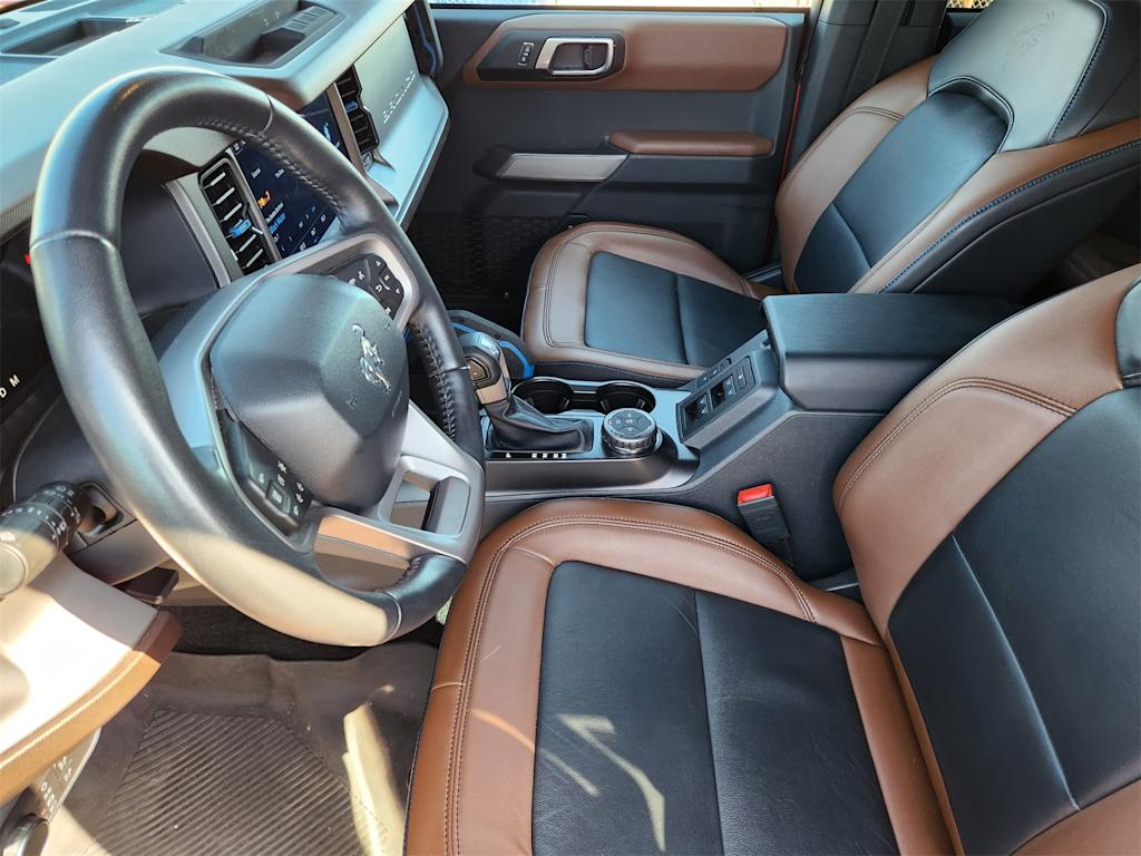 Thumbnail: 2022 Ford Bronco - 9