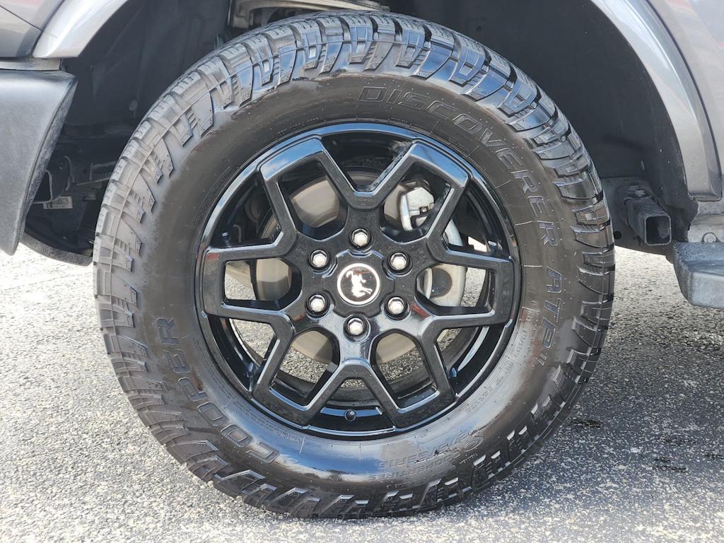 Thumbnail: 2022 Ford Bronco - 19