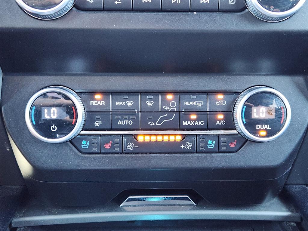 Thumbnail: 2021 Ford Expedition - 26