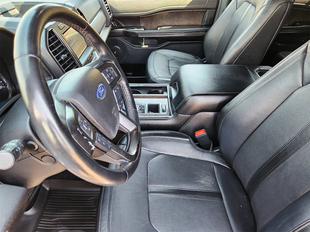 Thumbnail: 2019 Ford Expedition - 9