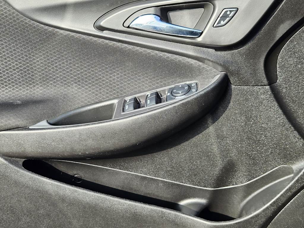 Thumbnail: 2024 Chevrolet Malibu - 27
