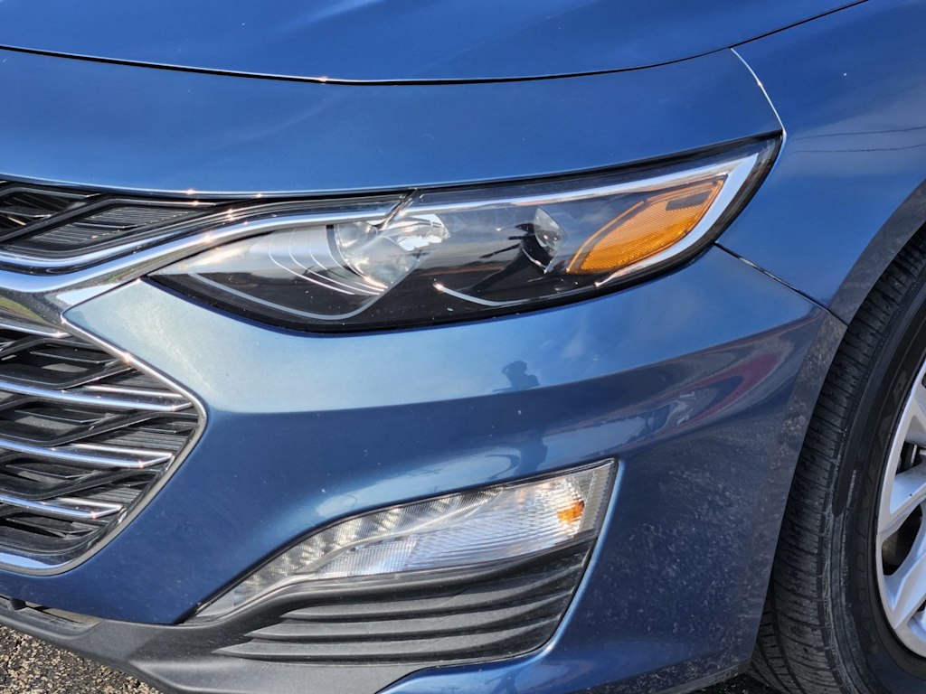 Thumbnail: 2024 Chevrolet Malibu - 18