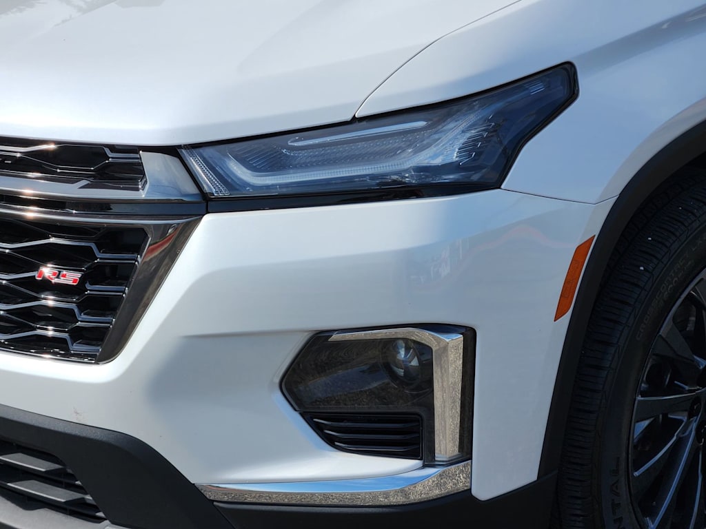 Thumbnail: 2022 Chevrolet Traverse - 19