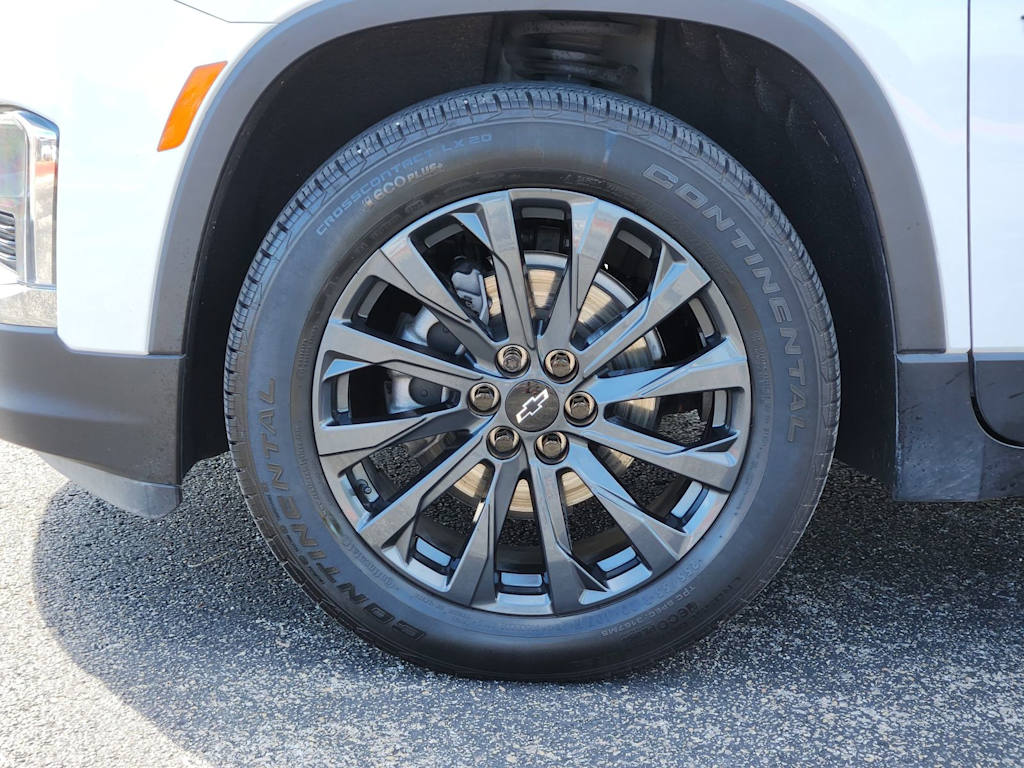 Thumbnail: 2022 Chevrolet Traverse - 20