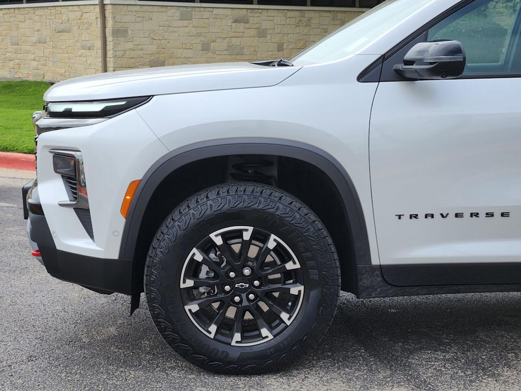 Thumbnail: 2024 Chevrolet Traverse - 5