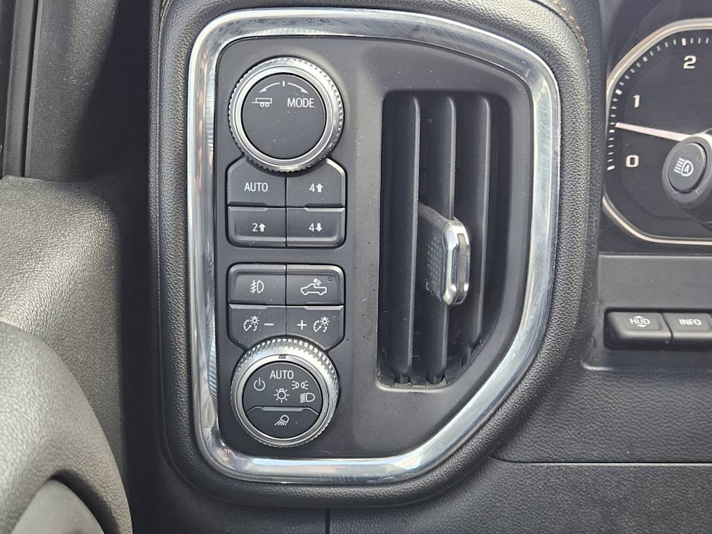 Thumbnail: 2021 GMC Sierra 2500 - 26