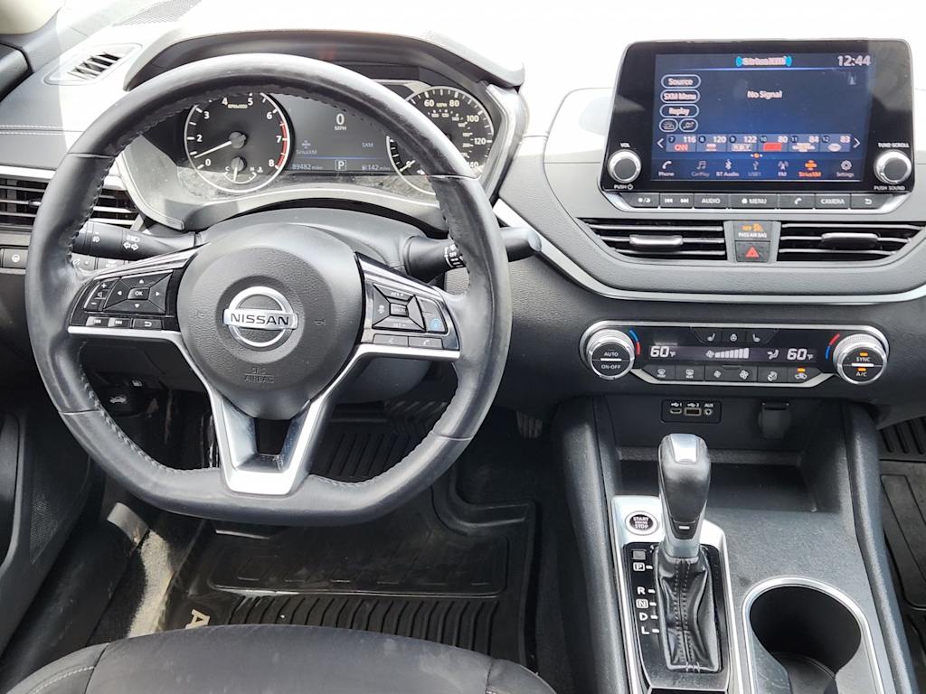 Thumbnail: 2019 Nissan Altima - 6