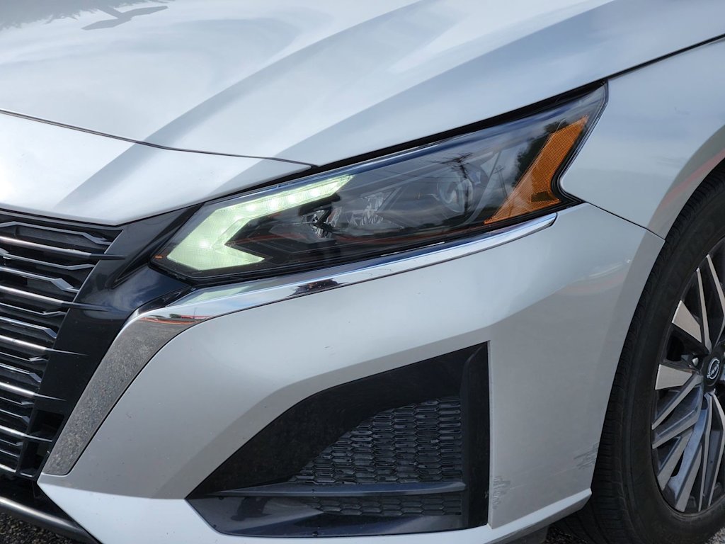 Thumbnail: 2025 Nissan Altima - 19