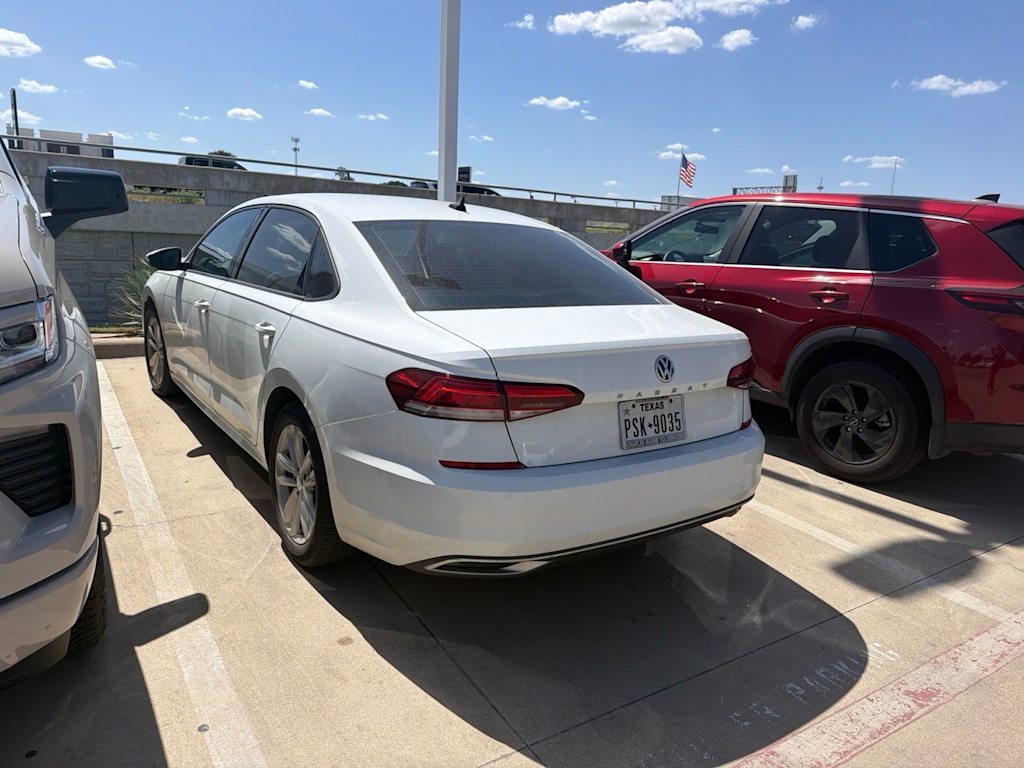 Thumbnail: 2021 Volkswagen Passat - 8