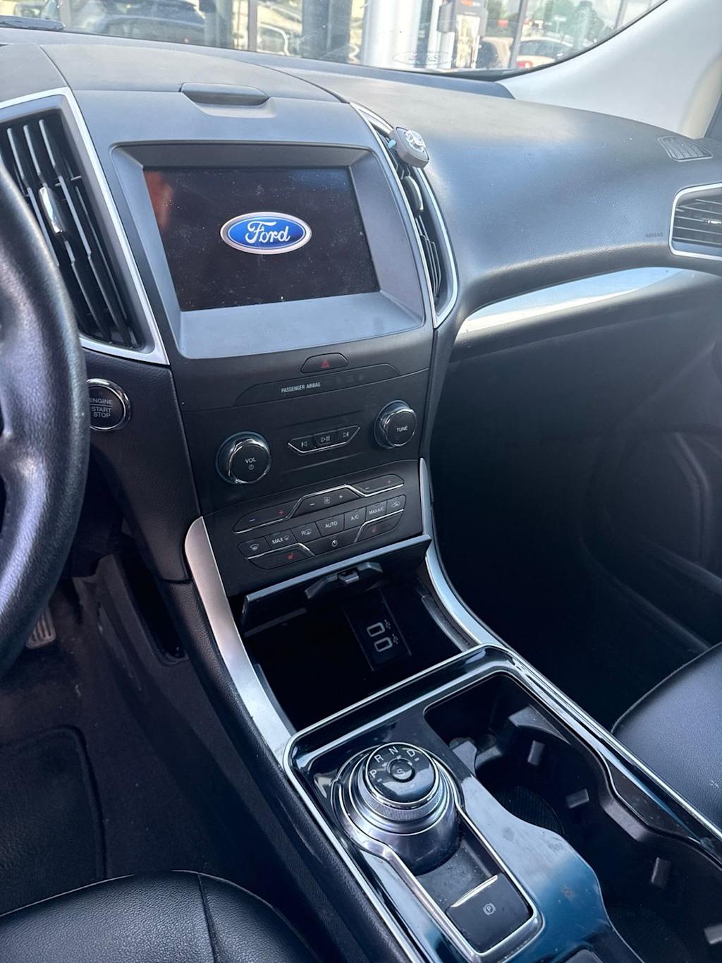 Thumbnail: 2019 Ford Edge - 5