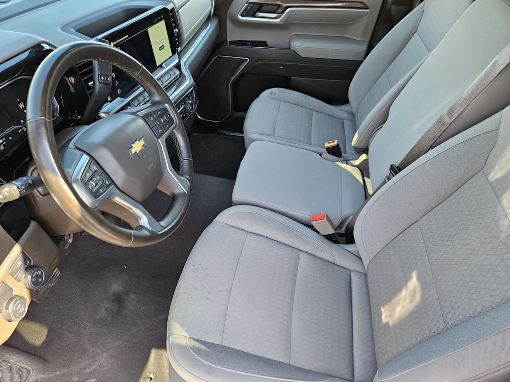 Thumbnail: 2025 Chevrolet Silverado 1500 - 8