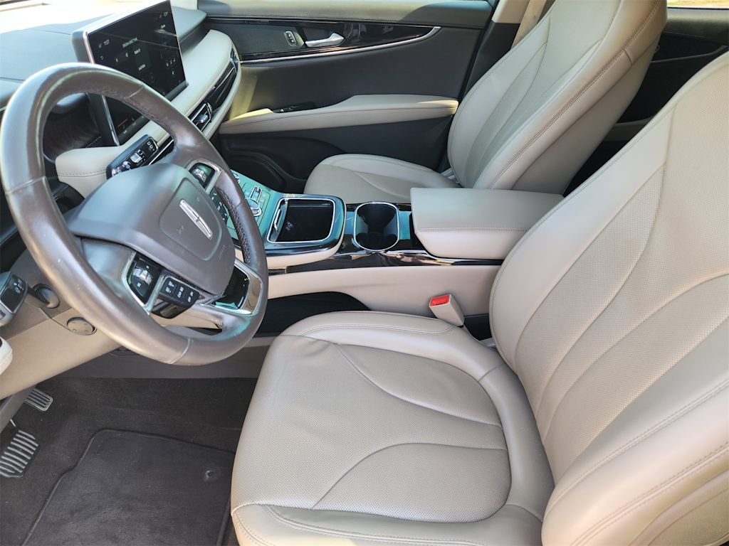 Thumbnail: 2022 Lincoln Nautilus - 10