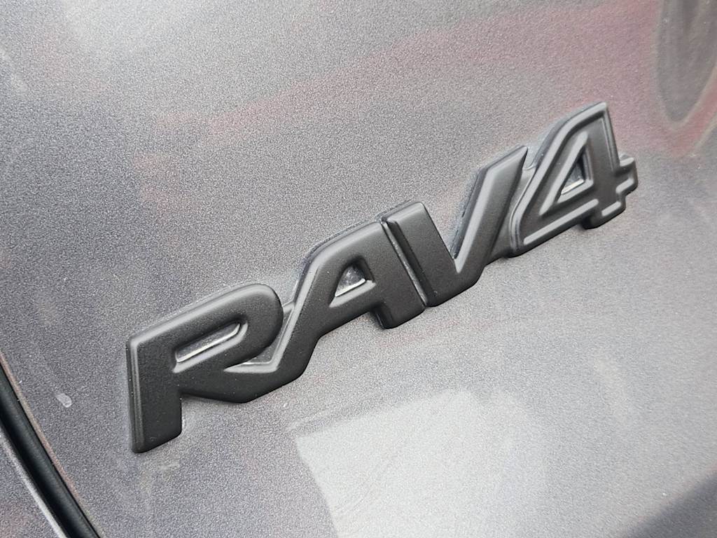 Thumbnail: 2025 Toyota RAV4 - 5