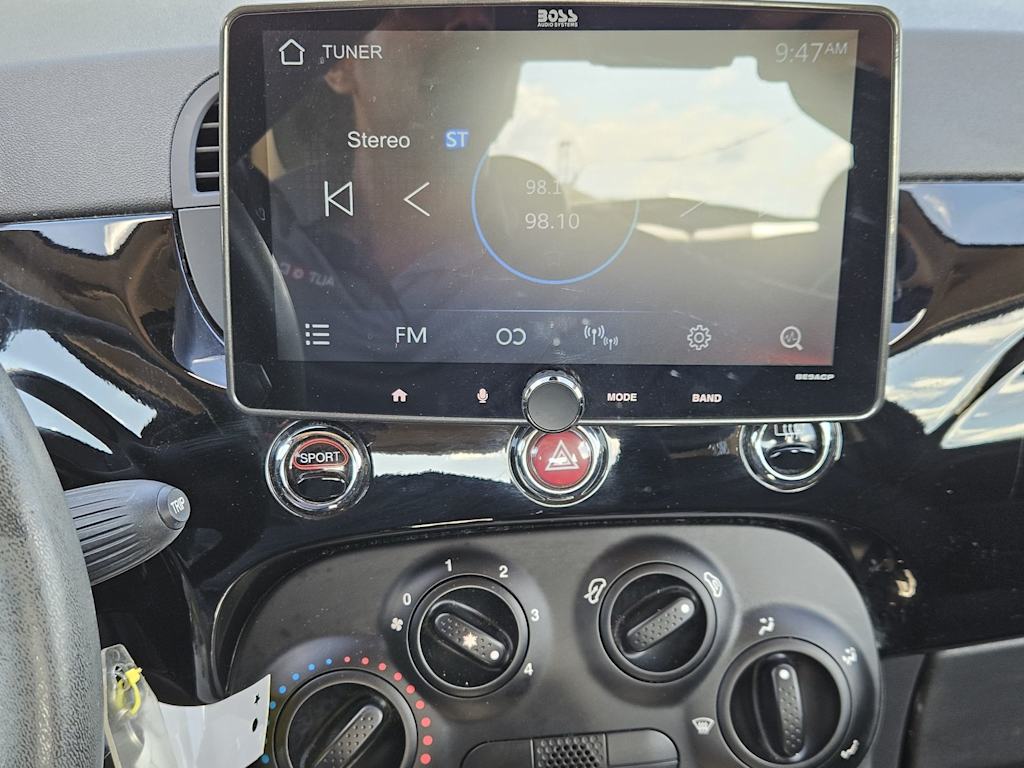 Thumbnail: 2015 Fiat 500 - 10