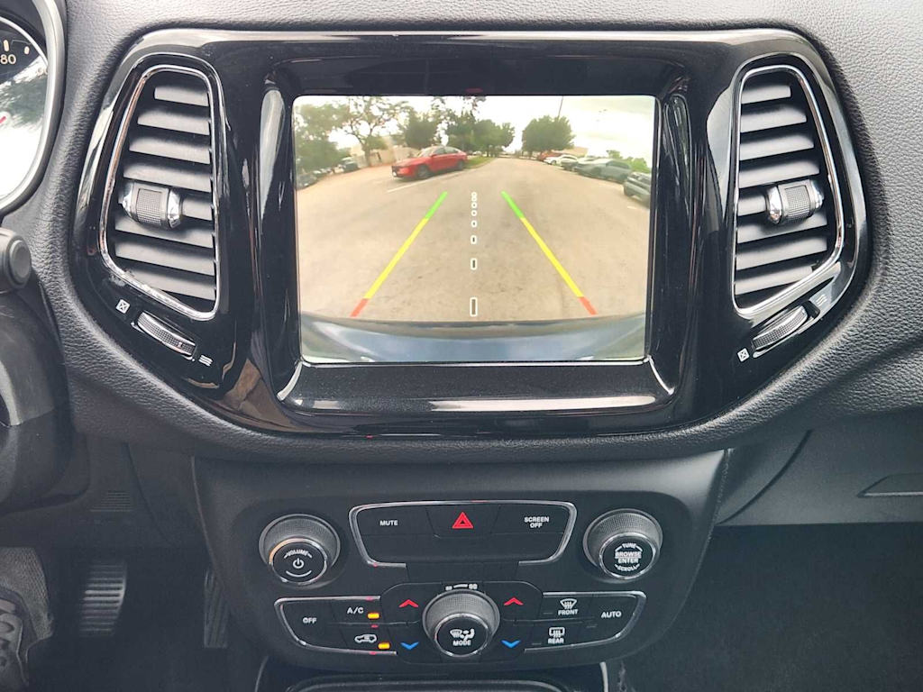 Thumbnail: 2019 Jeep Compass - 23