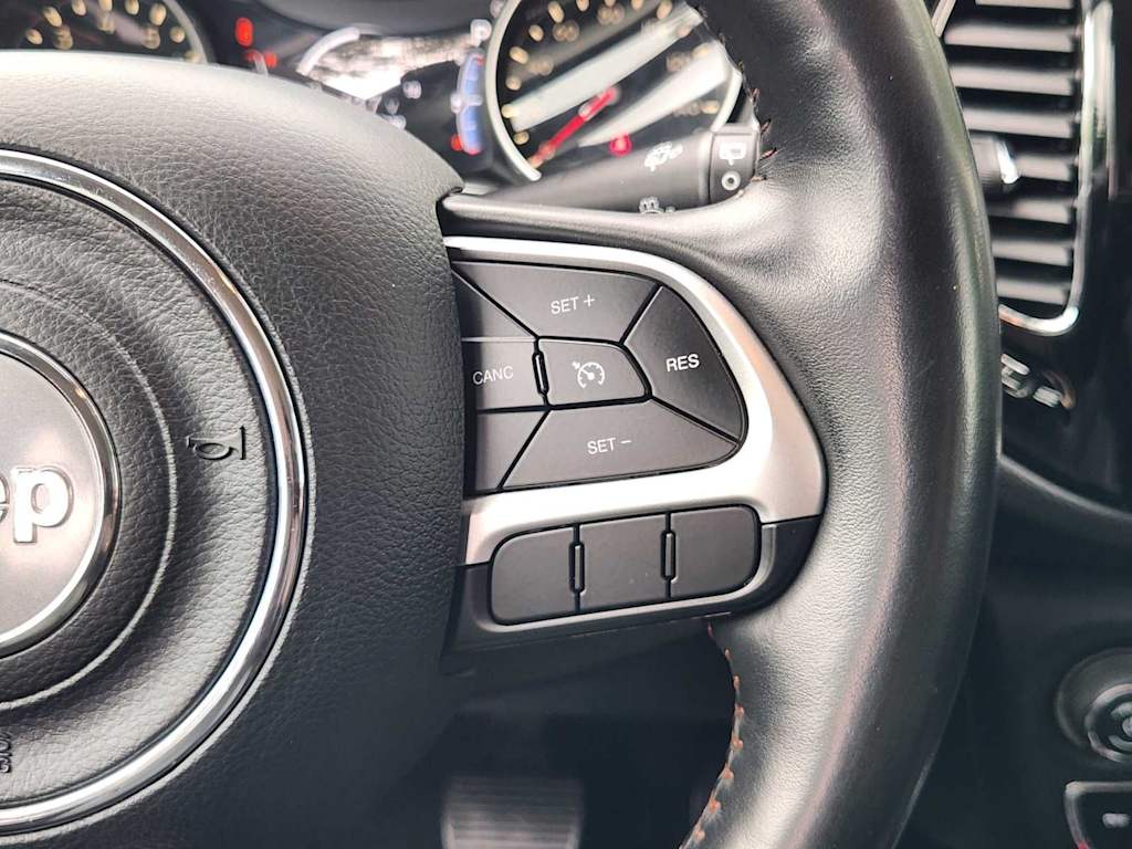 Thumbnail: 2019 Jeep Compass - 30