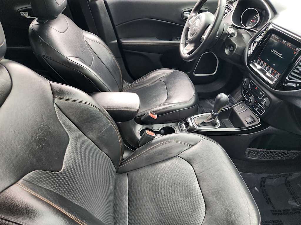 Thumbnail: 2019 Jeep Compass - 9