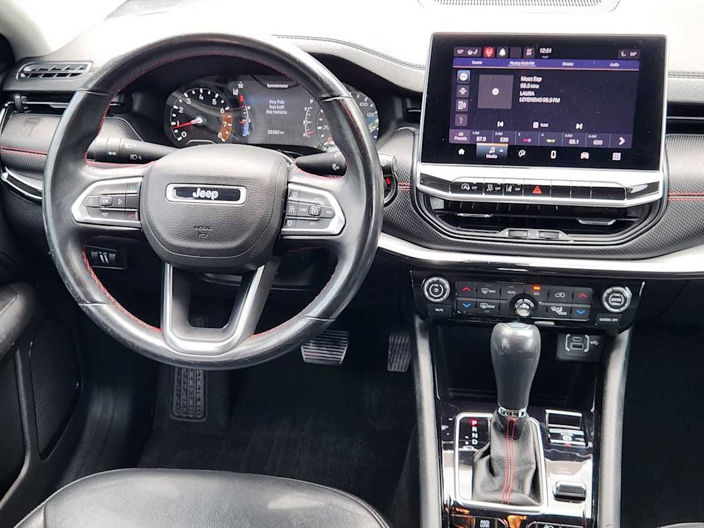 Thumbnail: 2022 Jeep Compass - 14