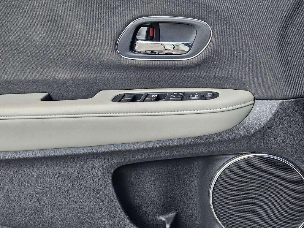 Thumbnail: 2020 Honda HR-V - 27